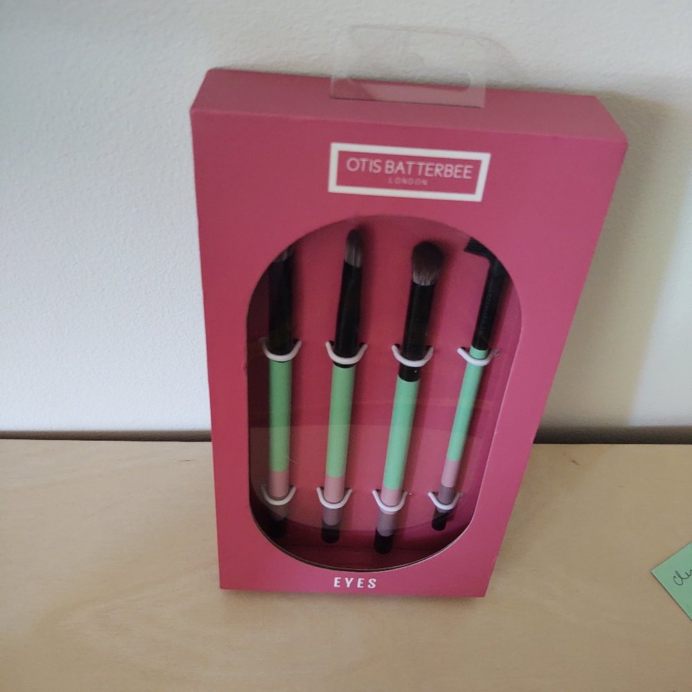 Otis Batterbee Eye Makeup Brushes